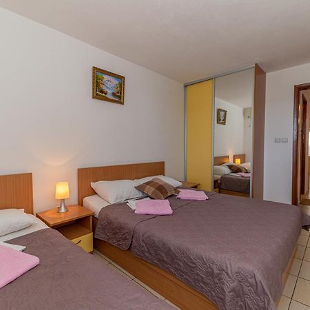 Apartment Knezevic Petrovac Extérieur photo