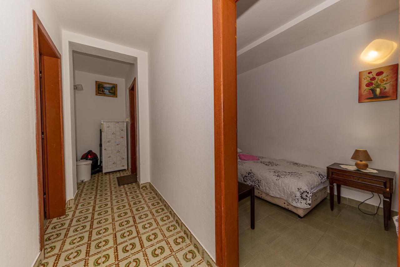 Apartment Knezevic Petrovac Extérieur photo