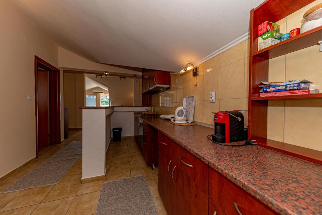 Apartment Knezevic Petrovac Extérieur photo